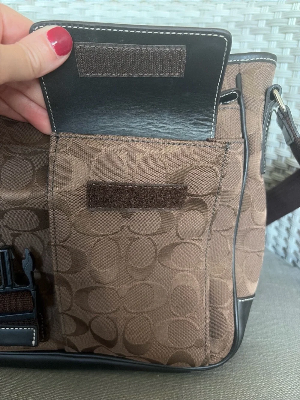 Coach Leather Signature Messenger Bag Shoulder Bag - Excellent